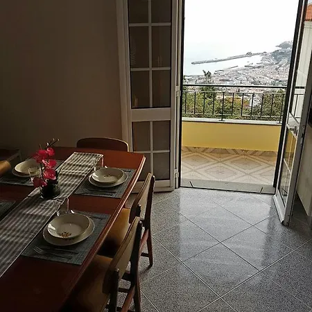 Apartment With Beautiful Ocean And City View Funchal  Exterior photo