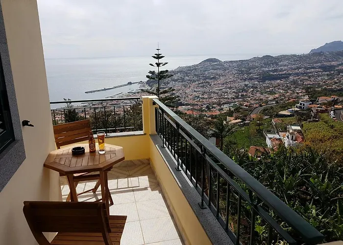 Apartment With Beautiful Ocean And City View